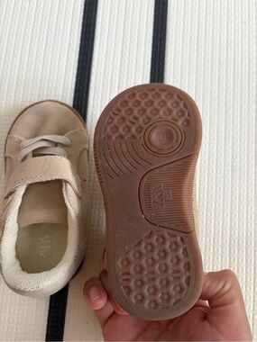 Zara Toddler Suede Sneakers in Beige and Brown Sole